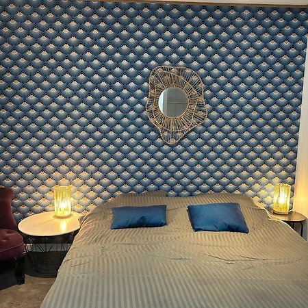 Lodge Des Pins Au Coeur De La Foret D'Olonne Extérieur photo