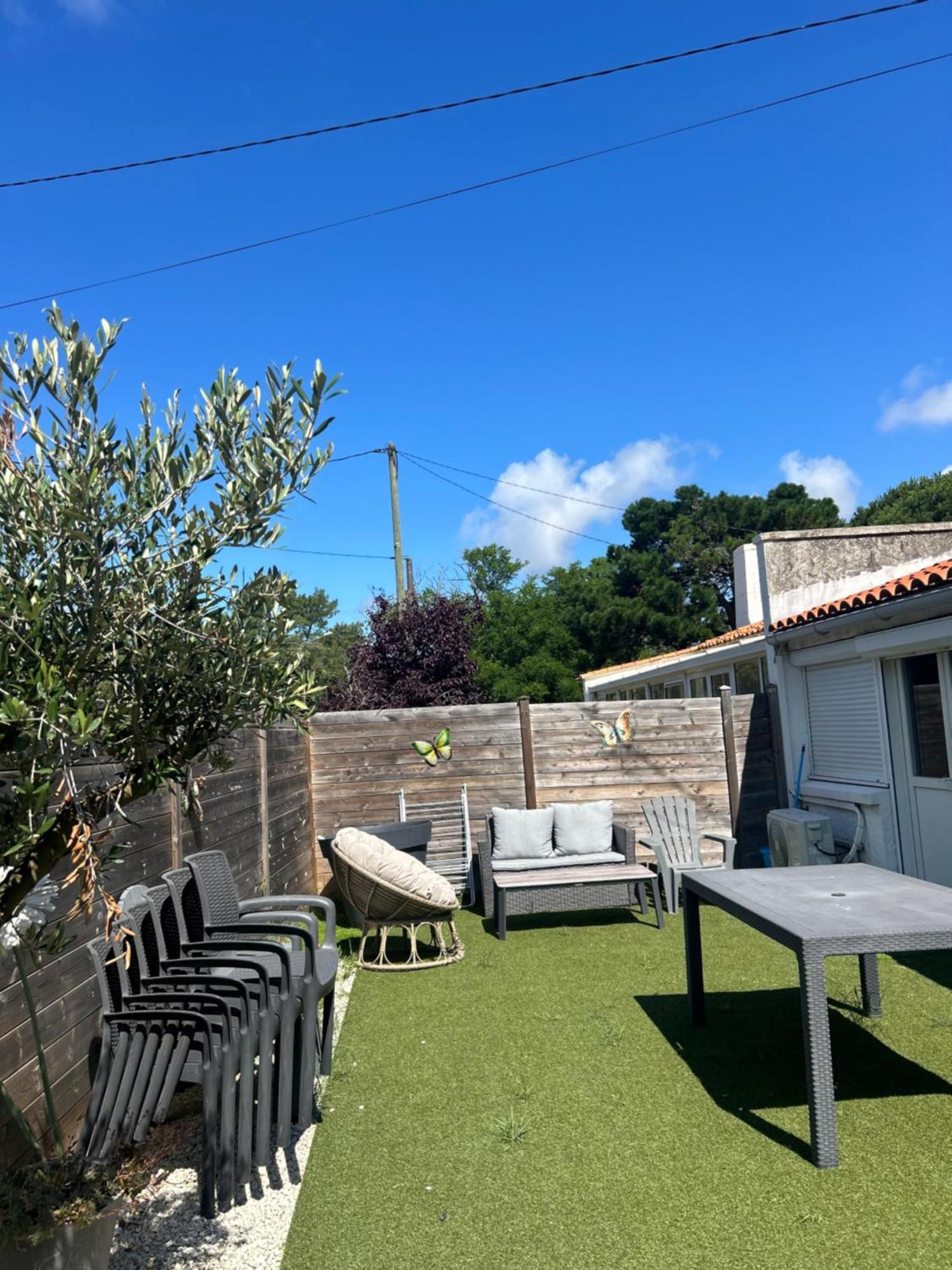Lodge Des Pins Au Coeur De La Foret D'Olonne Extérieur photo